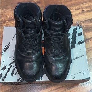 Women’s work boots